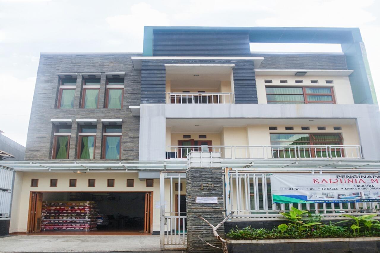 Oyo 3894 Karunia Muslim Syariah Hotel จาการ์ตา ภายนอก รูปภาพ