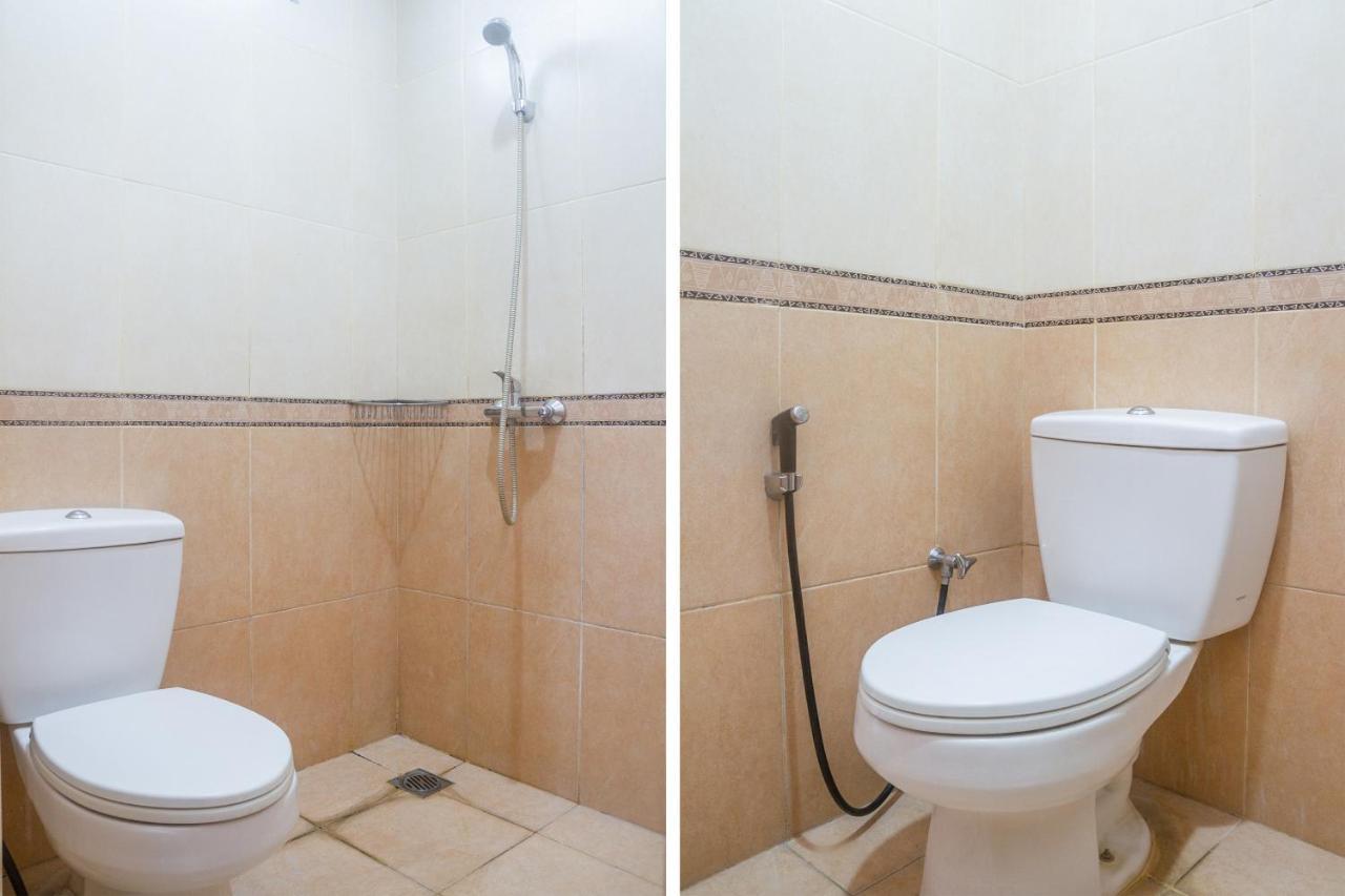 Oyo 3894 Karunia Muslim Syariah Hotel จาการ์ตา ภายนอก รูปภาพ