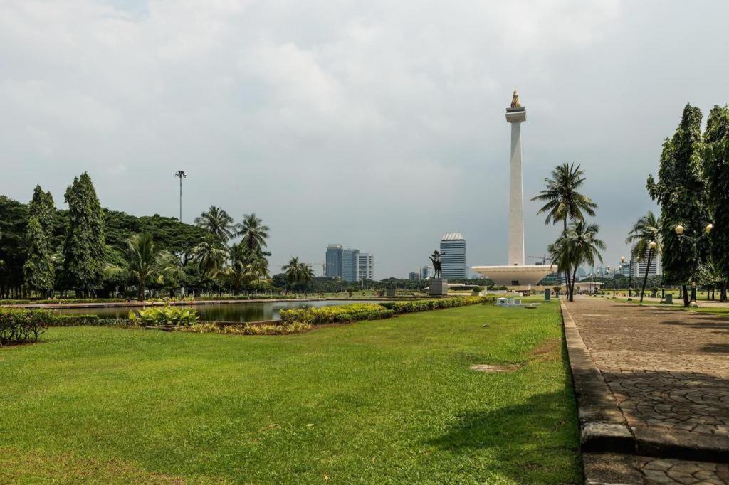 Oyo 3894 Karunia Muslim Syariah Hotel จาการ์ตา ภายนอก รูปภาพ